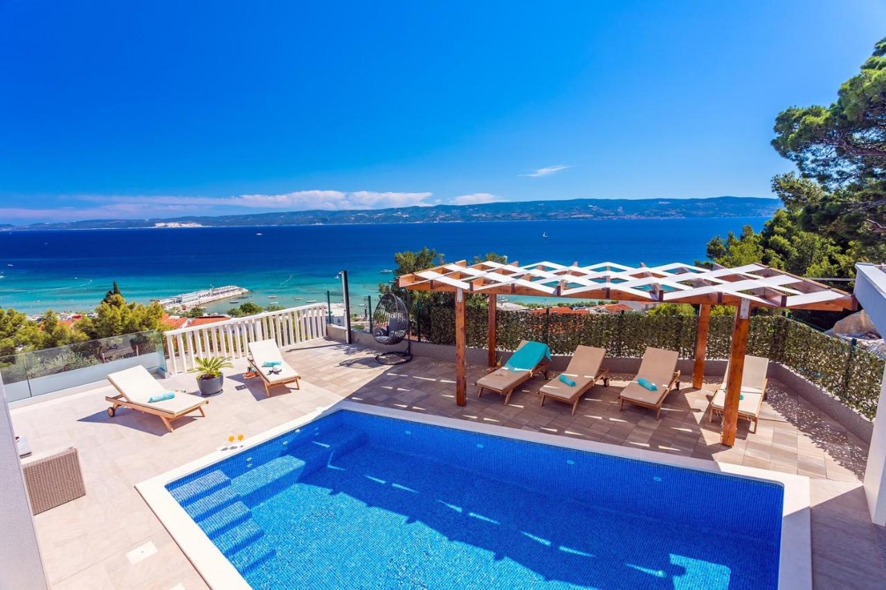 Villa Matan - Only 200M From The Sandy Beaches, Private 28M2 Pool Omiš Buitenkant foto